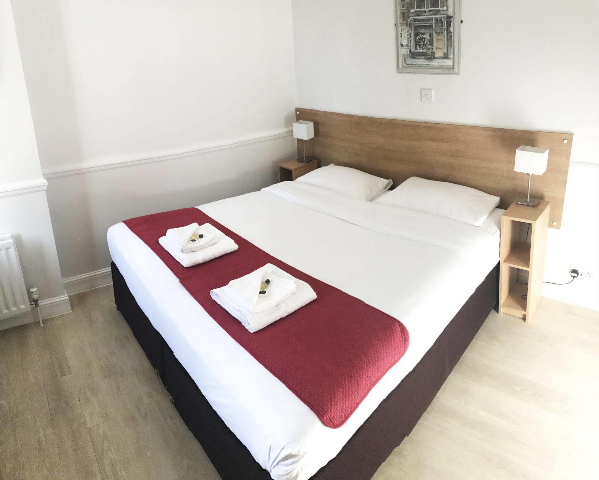 Gidea Park Hotel Romford Kültér fotó